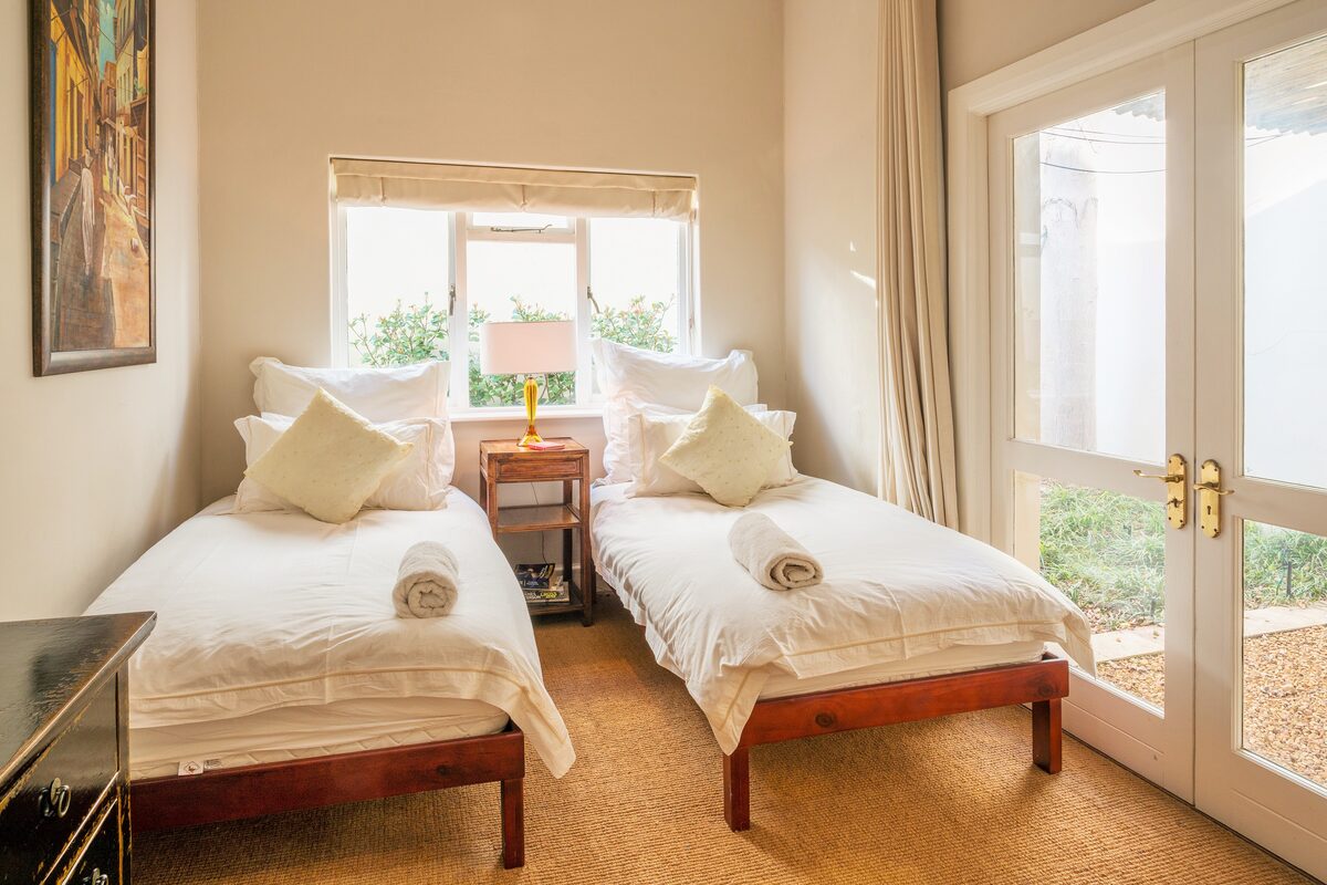 Antrim Road interior